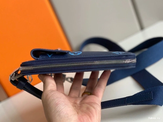 POUCH PHONE VUITTON LOUIS 0715